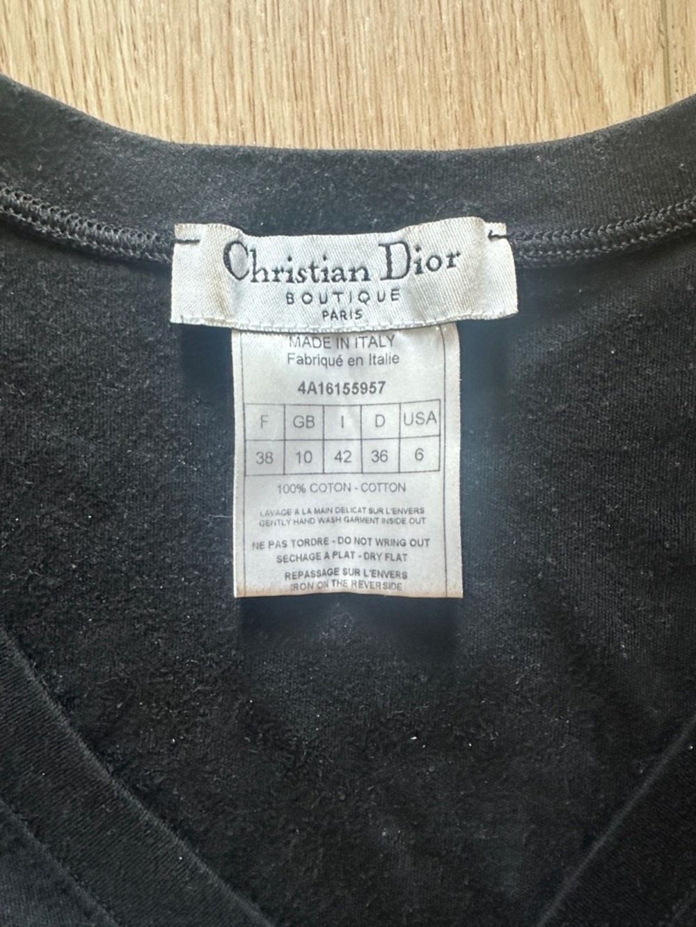 AUTHENTIC I❤️Dior Vintage Black Graphic Heart Tee Size 6/Medium - Picture 2 of 4